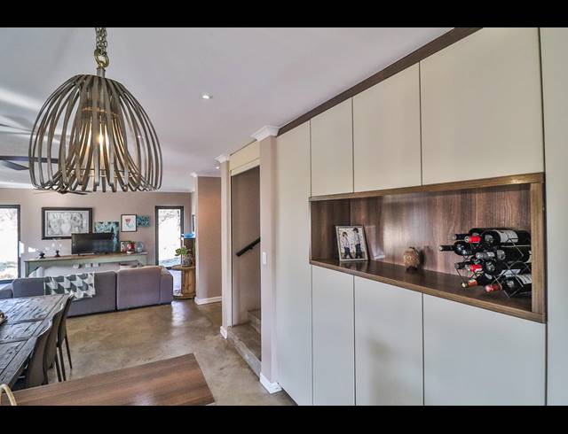 3 BEDROOM HOUSE SOLD IN LEEUWFONTEIN ESTATE